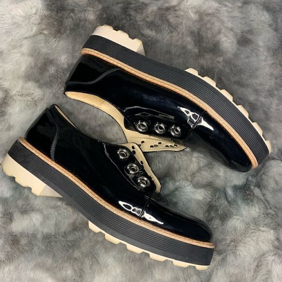 Women’s Zara Shoes    - Picture 5 of 8